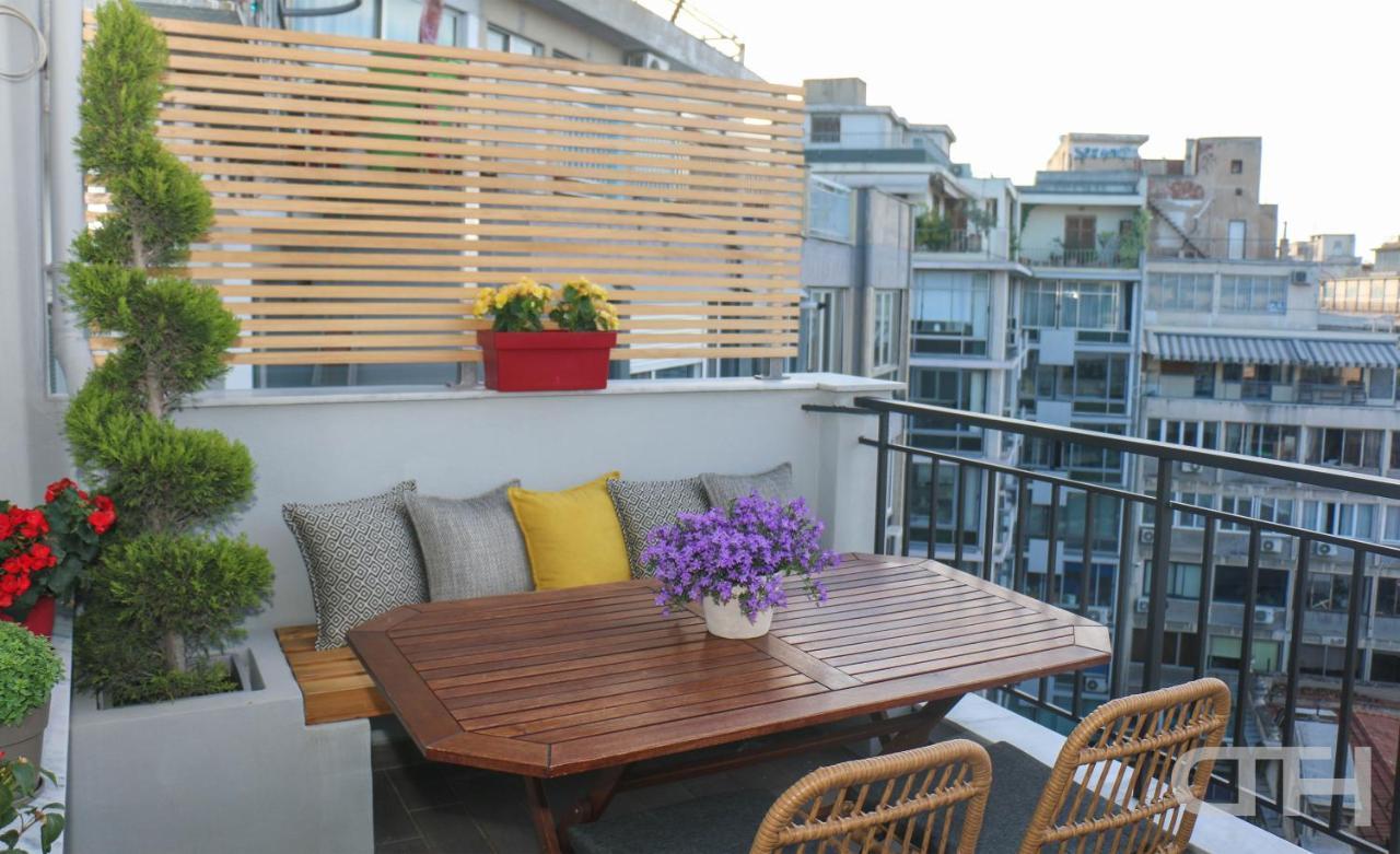Luxury 80M2 Apartment With Balcony Downtown Szaloniki Kültér fotó