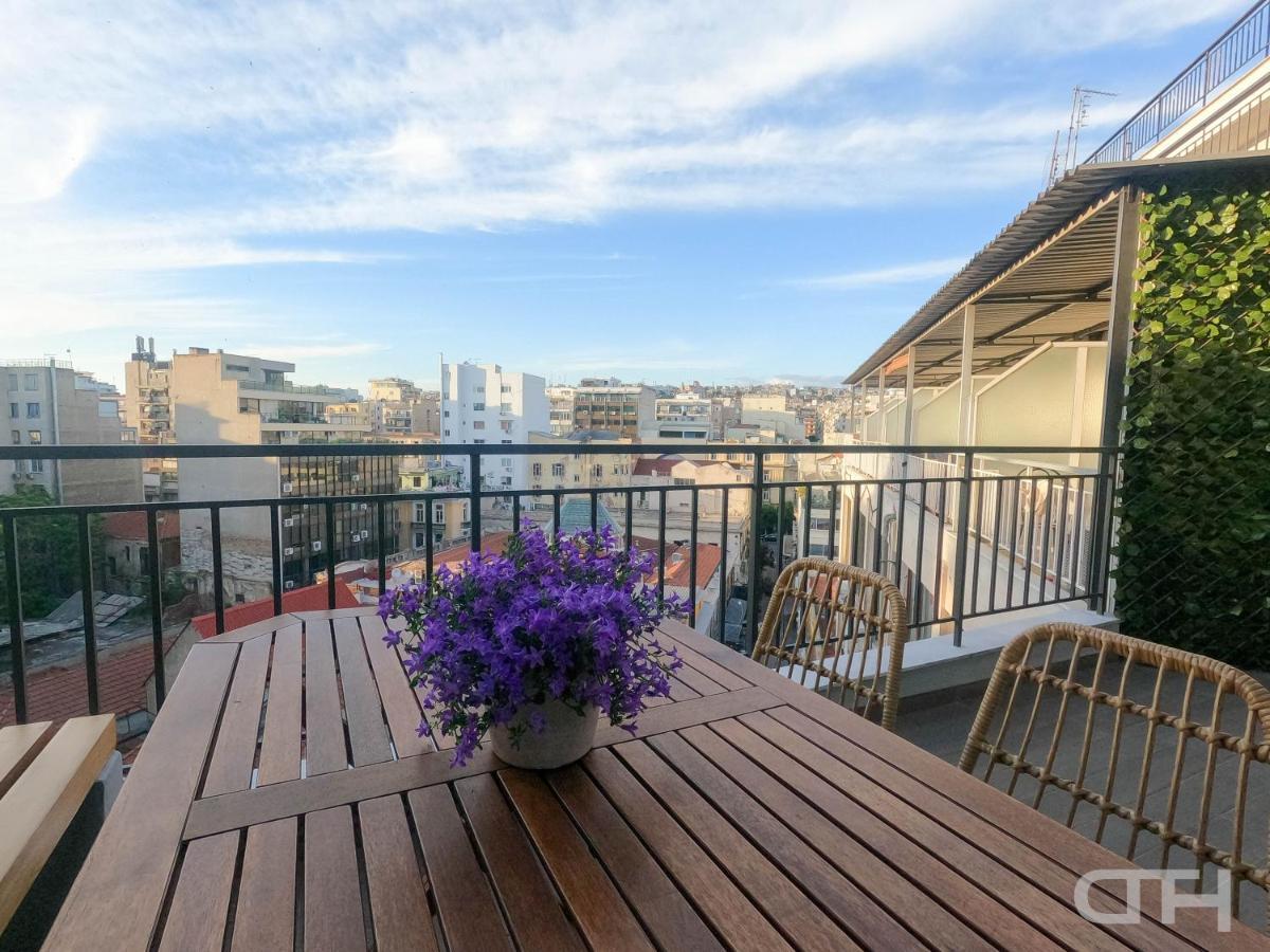 Luxury 80M2 Apartment With Balcony Downtown Szaloniki Kültér fotó