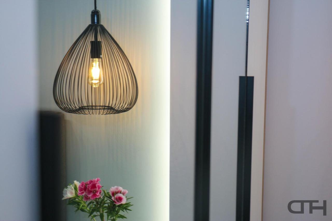 Luxury 80M2 Apartment With Balcony Downtown Szaloniki Kültér fotó