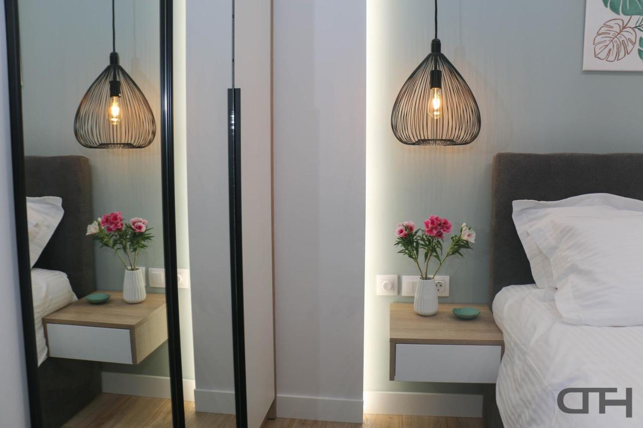Luxury 80M2 Apartment With Balcony Downtown Szaloniki Kültér fotó