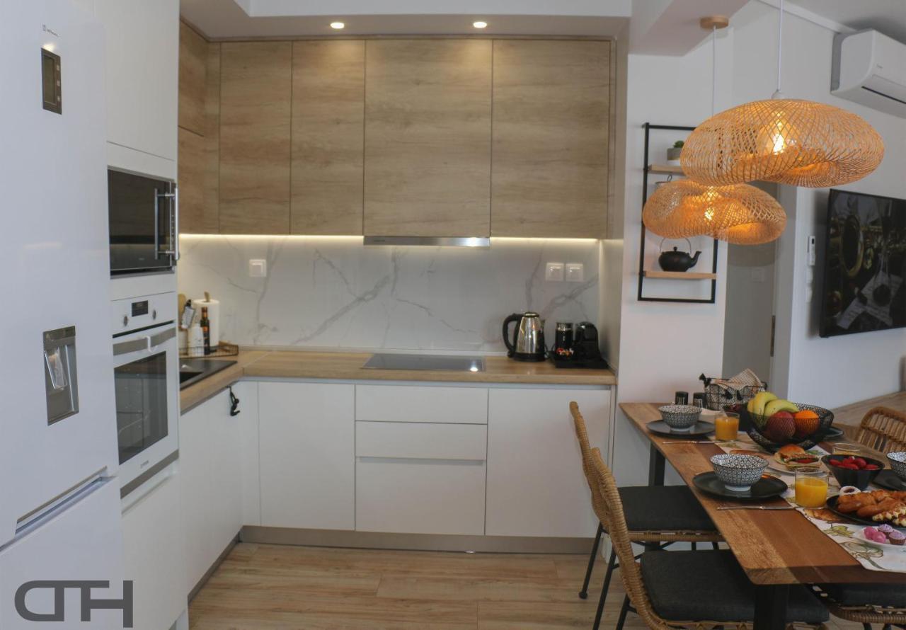Luxury 80M2 Apartment With Balcony Downtown Szaloniki Kültér fotó