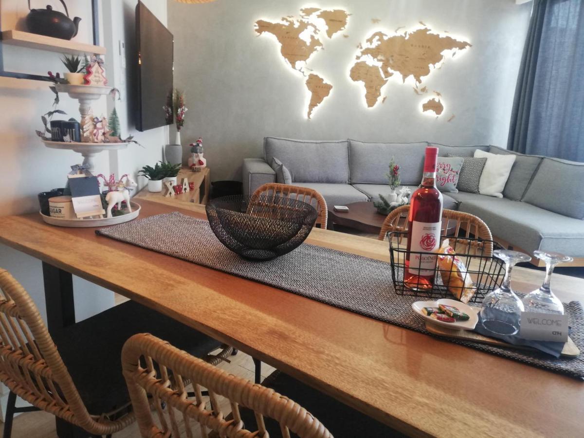 Luxury 80M2 Apartment With Balcony Downtown Szaloniki Kültér fotó